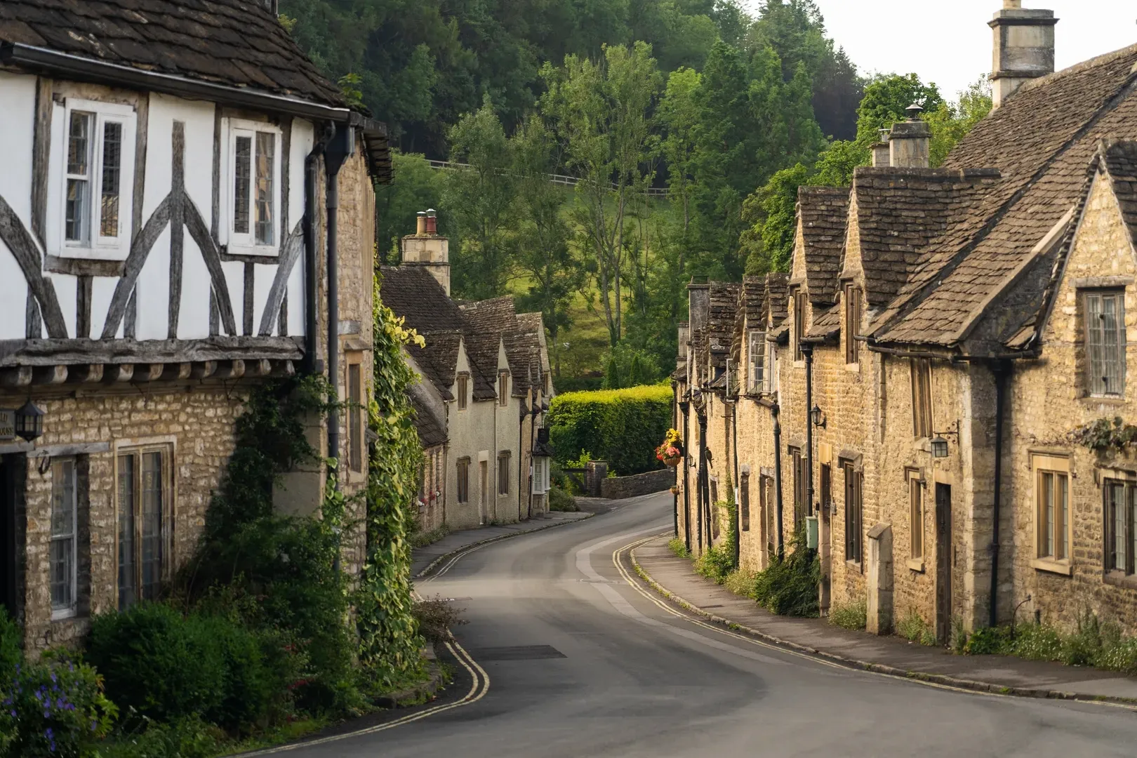 Castle_Combe