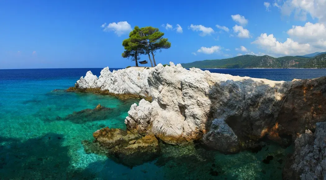 Σκόπελος, Σποράδες
