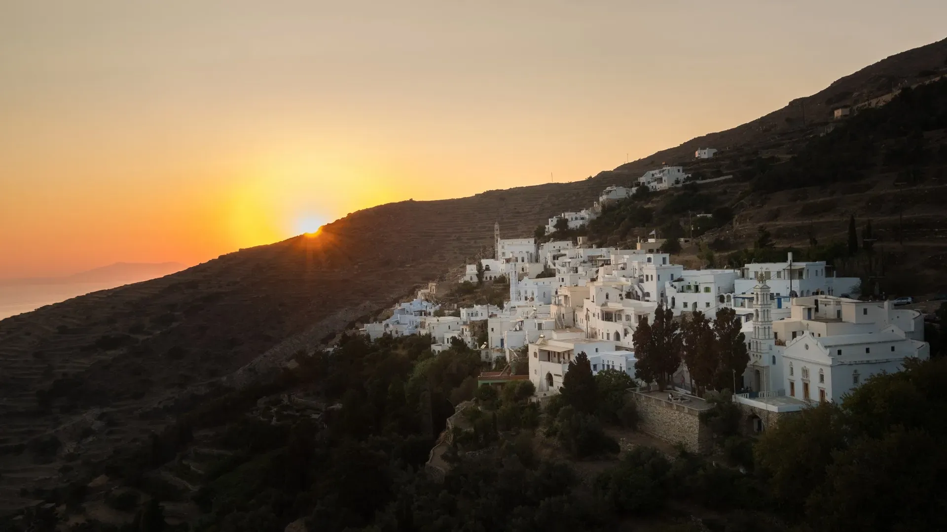Kardiani: The verdant village of Tinos with the enchanting view