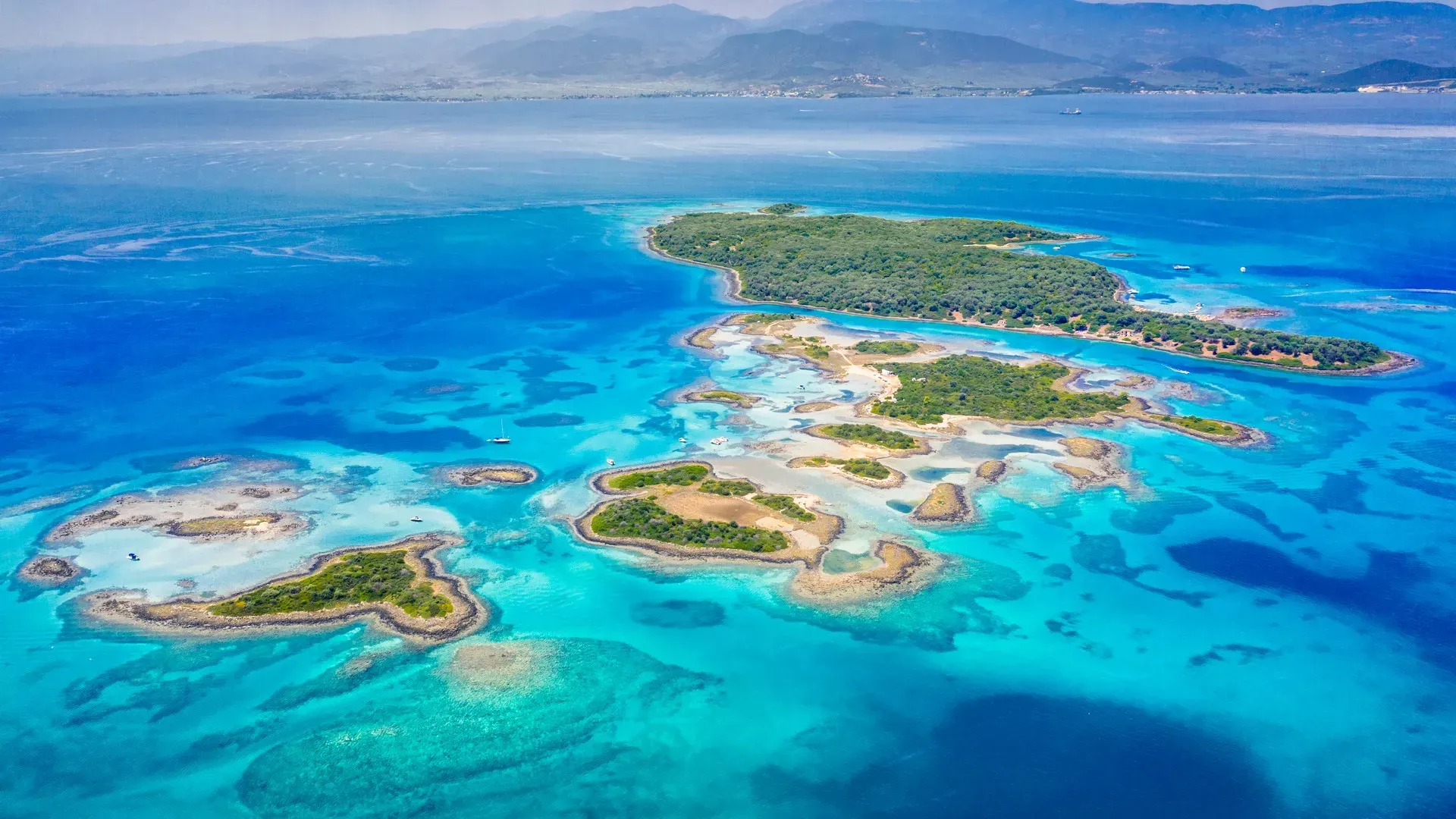 Αιδηψός: Για spa και βουτιές στη Βόρεια Εύβοια