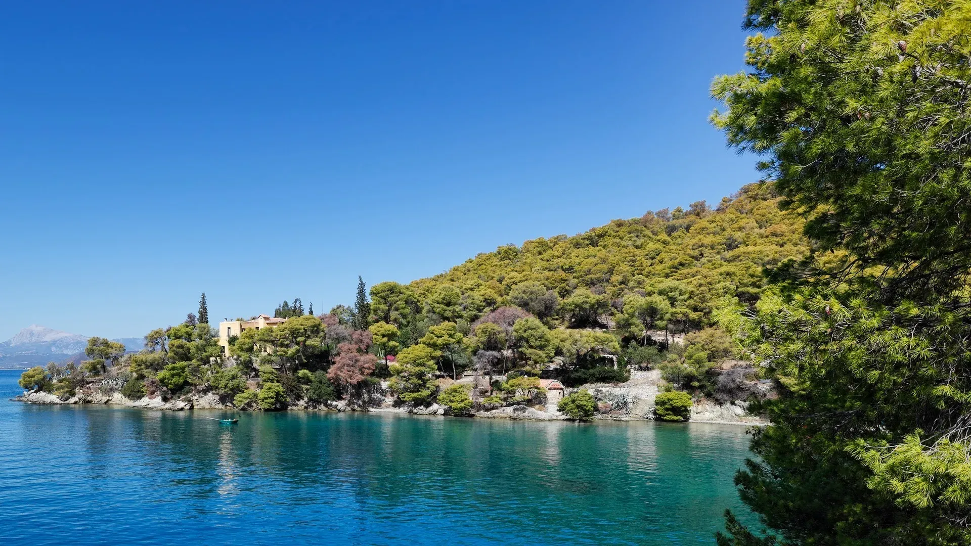 Poros: A dip in the romantic Love Bay