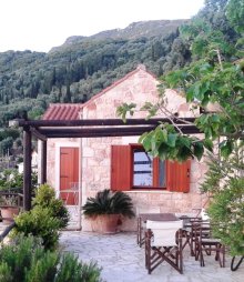 Levantes Houses
