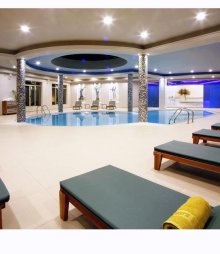 Pilot Beach Resort