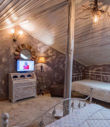 Lykovrisi Guest House I