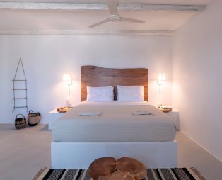 Paros Comfy Suites: Ζήστε τη μαγεία της Πάρου