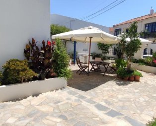 Porphyra Boutique Hotel
