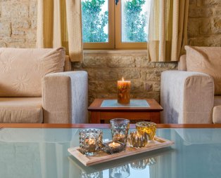 Enastron Villas