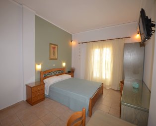 Konstantza Studios And Apartments