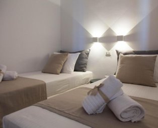 Astarte Luxury Apartments