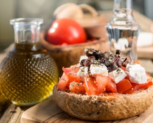 Τοπικά εδέσματα / Πηγή: Shutterstock
