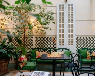 Philippos Hotel: Διαμονή σαν στο σπίτι σας με θέα την Ακρόπολη
