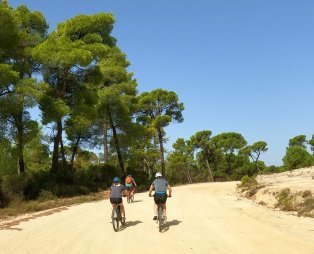 Ανακαλύψτε τη μαγεία της Χαλκιδικής πάνω σε ένα ποδήλατο
