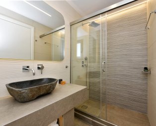 Anais Milos Suites