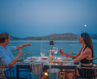 Royal Marmin Bay Boutique & Art Hotel