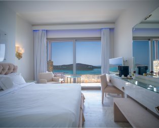 Royal Marmin Bay Boutique & Art Hotel