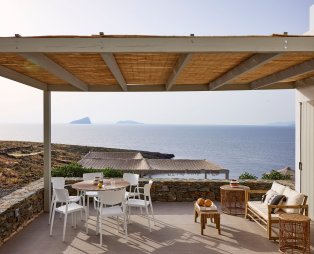 Ianemi Suites: Μαγευτική διαμονή στην Κύθνο