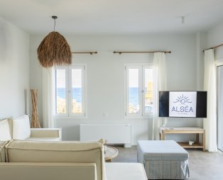 Alsea Seafront Apartments