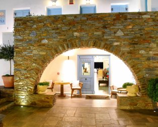 Hotel Messaria