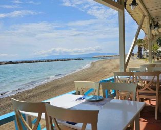 Blue Sea: Αυθεντική θαλασσινή κουζίνα στον Κατελειό Κεφαλονιάς