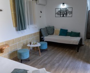 Orange Garden Apartments & Rooms: Serene hospitality in Kala Nera Pelion