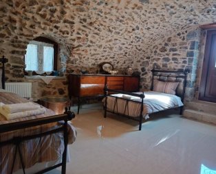 Gkintoni Mansion: A warm escape in Levidi Arcadia