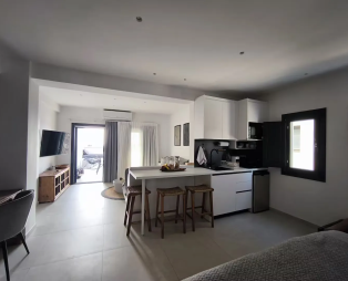 Exo Santorini: Luxury stay on the authentic side of Santorini