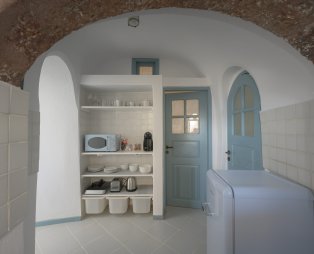 Nano Oia Collection: Where the sunset meets the soul of Santorini