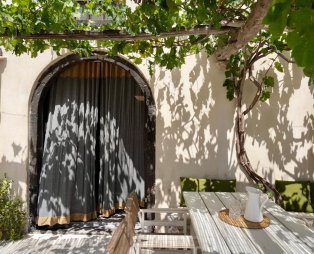 Canava Villas: A unique accommodation experience in an old Santorini winery
