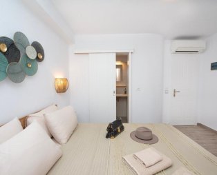 Di Vito Experience: Elegant stay in the heart of Mykonos