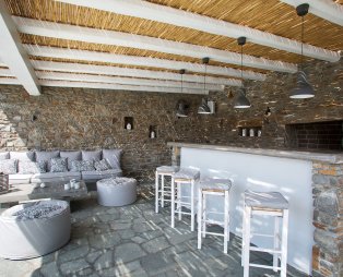 MV Kythnos Seaside Villa: Απόδραση σε ένα τοπίο της Κύθνου που κόβει την ανάσα