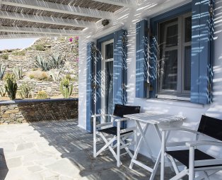 MV Kythnos Seaside Villa: Απόδραση σε ένα τοπίο της Κύθνου που κόβει την ανάσα