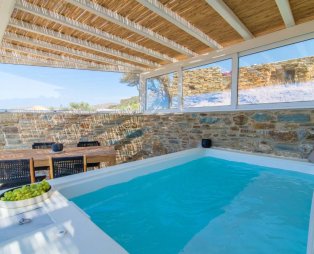 Rockaine Suites: Luxury διαμονή στην Τήνο με θέα το Αιγαίο
