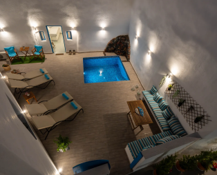 Santorita Suites: Authentic hospitality experience in Akrotiri Santorini