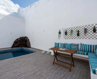 Santorita Suites: Authentic hospitality experience in Akrotiri Santorini
