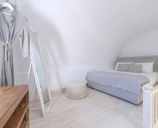 Santorita Suites: Authentic hospitality experience in Akrotiri Santorini