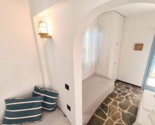 Villa Elena Kythnos: Ήρεμες διακοπές στην Κύθνο μέσα στο απέραντο γαλάζιο