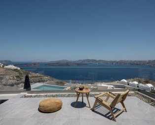Melidonia Suites: A tranquil oasis of relaxation in Santorini