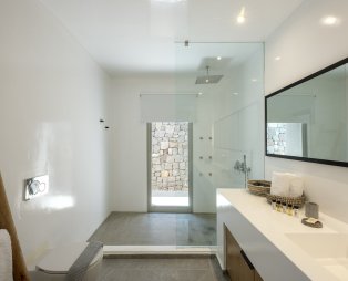 Melidonia Suites: A tranquil oasis of relaxation in Santorini