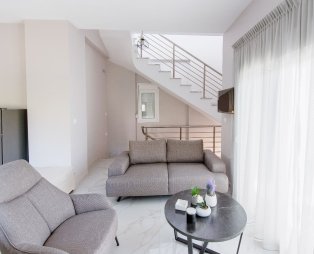Eunoia Villas: Seafront escape in Fanari, Rhodope