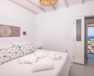 Eden View Mykonos: A private paradise overlooking the Aegean