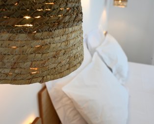 Pagada Apartments Kythnos: Accommodation in the deep blue landscape of the Cyclades