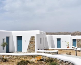 Thronos Suites: Μια γαλήνια όαση στην Άνω Μερά της Μυκόνου