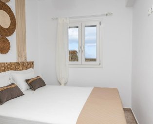 Kalliston Naxos: Peaceful holidays among the vineyards of Naxos