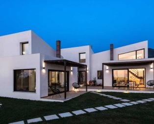 Olivo Mare: Escape with Kyparissias sunset as a backdrop