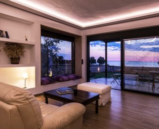 Olivo Mare: Escape with Kyparissias sunset as a backdrop