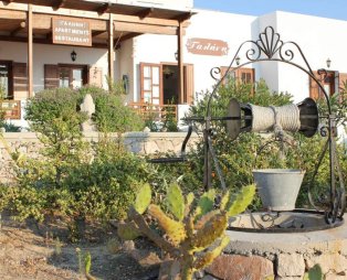 Galini Hotel: Cycladic hospitality in Agia Irini on Milos