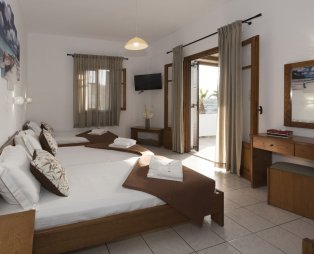 Galini Hotel: Cycladic hospitality in Agia Irini on Milos