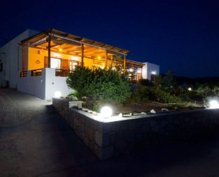 Galini Hotel: Cycladic hospitality in Agia Irini on Milos