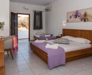Galini Hotel: Cycladic hospitality in Agia Irini on Milos