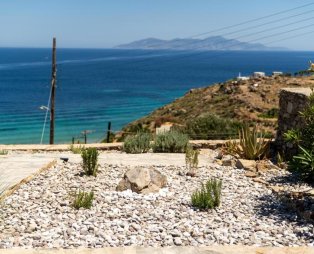 Villa Ostria: Κυκλαδίτικη φιλοξενία στην ήρεμη πλευρά της Σερίφου